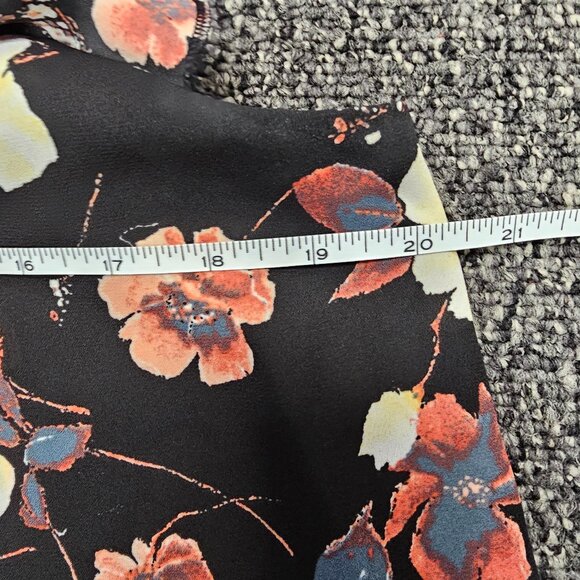 BOGO🎀Maurices floral tank with ruffle sleeves- Sz XL - Picture 3 of 4